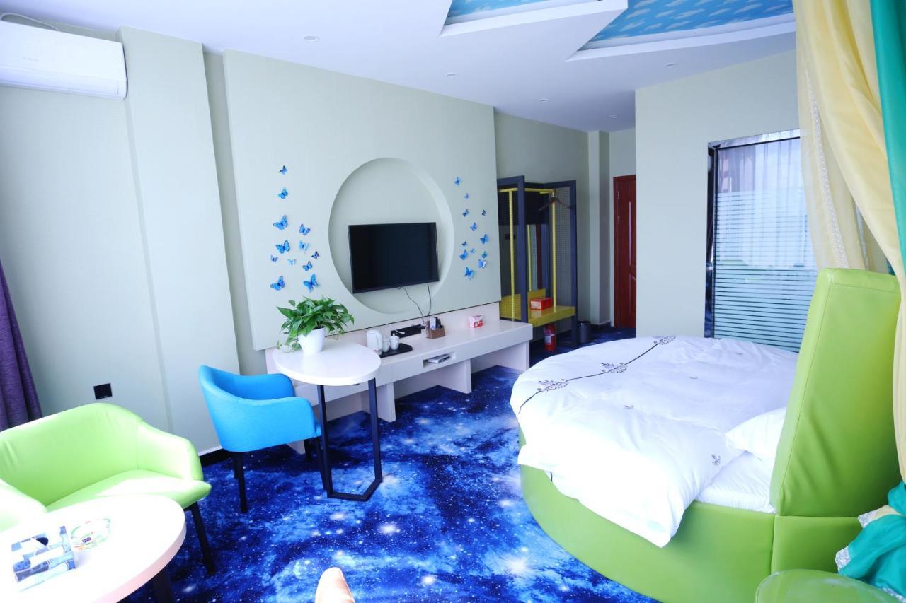 Kunming Mengda Holiday Hotel Exterior foto